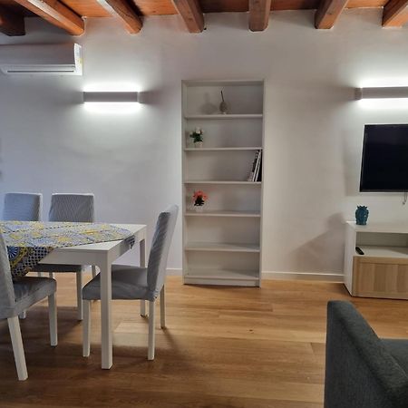Casa Azzurra - Palazzo Del Buonpastore Palermo Dış mekan fotoğraf