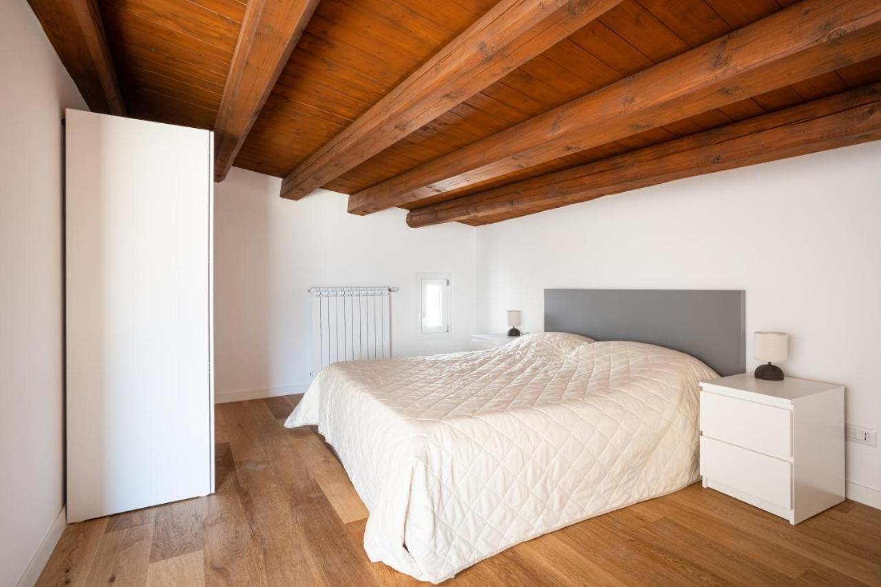 Casa Azzurra - Palazzo Del Buonpastore Palermo Dış mekan fotoğraf